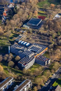 Aerial view of Neue Schule and Erich-Klausener Realschule in Juliusstraße in Dorsten in the Ruhr