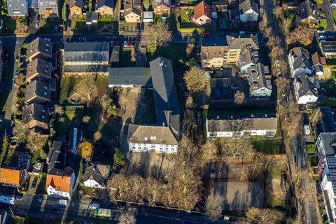 Aerial view of the Bonifatiusschule in the Pliesterbecker Straße in Dorsten in the Ruhr area in