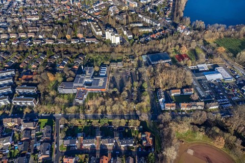 Aerial view of Neue Schule and Erich-Klausener Realschule in Juliusstraße in Dorsten in the Ruhr