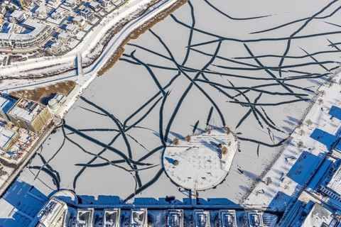 Aerial view, snowy Phoenix Lake, Hörde, Dortmund, Ruhr area, North Rhine-Westphalia, Germany, DE,