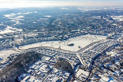 Aerial view, snowy Phoenix Lake, Hörde, Dortmund, Ruhr area, North Rhine-Westphalia, Germany, DE,