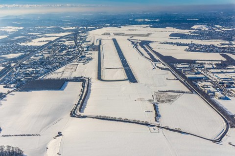 Aerial photo, Dortmund airport in winter, Wickede, Dortmund, Ruhr area, North Rhine-Westphalia,