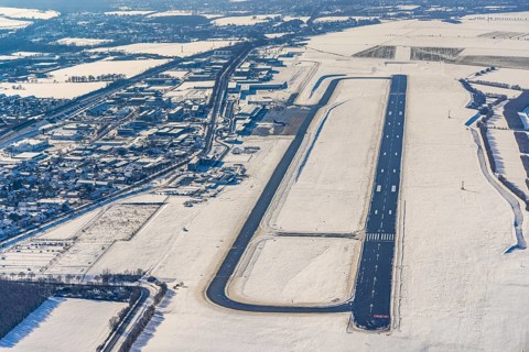 Aerial photo, Dortmund airport in winter, Wickede, Dortmund, Ruhr area, North Rhine-Westphalia,