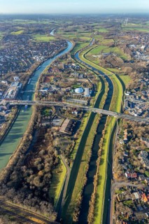Aerial view Wesel-Datteln-Kanal with river Lippe and Lippeaue and Gymnasium Petrinum and leisure