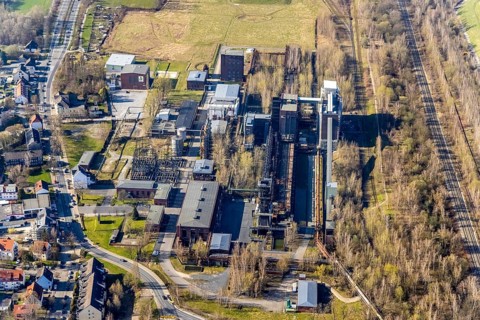 Aerial view, industrial monument Hansa coking plant, construction work on salt factory, screening