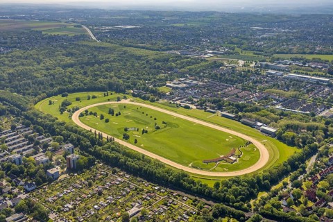 Aerial view, racecourse Dortmund with golf course, golf club GolfRange Dortmund, golf course at the