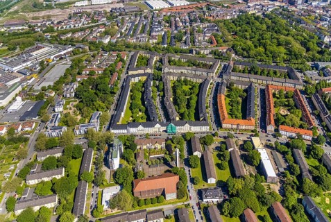 Aerial view, residential area with house facade renovation Neuer Graben and Althoffstraße in