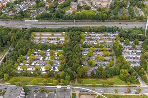 Aerial view, flea market on the car park at the University of Dortmund in the district