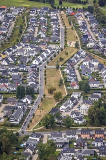 Aerial view, housing estate with tree avenue and air corridors between Theodor-Blank-Allee and