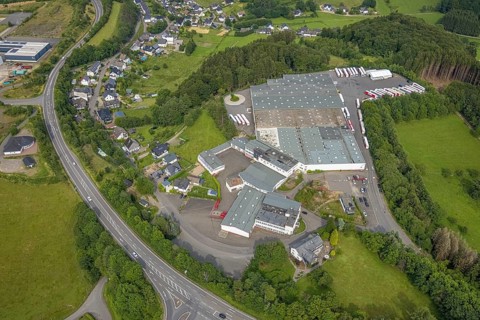 Aerial view, Heuel Logistik warehouse, Alte Dorfstraße, Germinghausen, Drolshagen, Sauerland, North