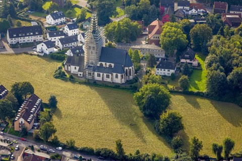 Aerial view, renovation work on the steeple of St. Josef's Catholic Church in the Kirchlinde