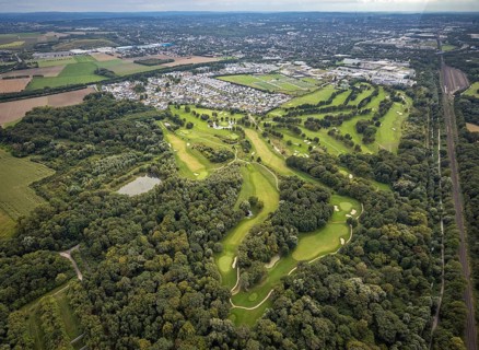 Aerial view, Royal Saint Barbara's Dortmund Golf Club and single-family house housing estate