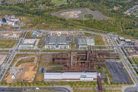 Phönix-West area with blast furnace plant as well as company building Albonair and centre for