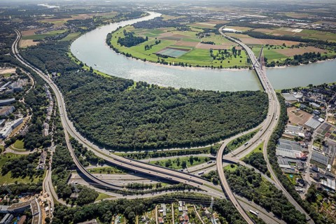 Aerial view, Üdesheimer Rheinbogen and motorway A46 exit Bilk as well as Fleher bridge and Fleher