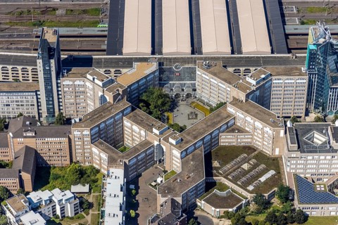 Aerial view, Düsseldorf main station and station forecourt at Konrad-Adenauer-Platz /
