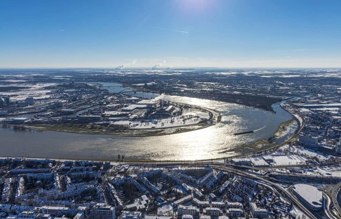 Aerial view, Rhine bend at the harbour, Lausward power station, harbour, Düsseldorf, Rhineland,
