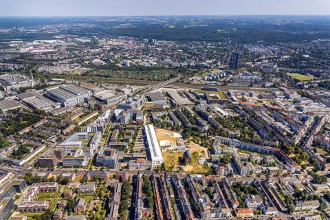 Aerial view, construction site Ulmer Höh and new construction city quarter maxfrei in the district