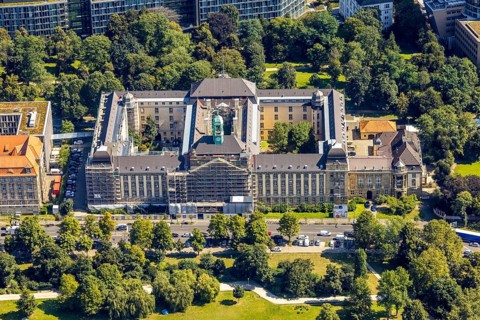 Aerial view, construction work on the building of the Düsseldorf district government in the