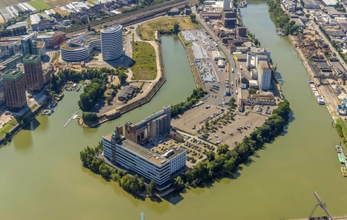 Aerial view, Plange Mühle conversion for a clinic in the media harbour in the harbour in