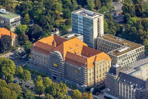 Aerial photo, Düsseldorf Higher Regional Court renovation work on the facade in the Pempelfort