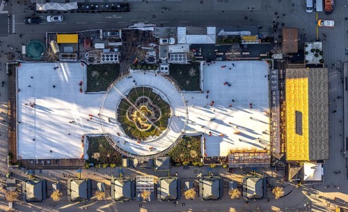 Aerial view, DEG-Winterwelt ice skating rink on the Kö at Corneliusplatz, city centre, Düsseldorf,