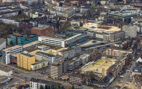 Aerial view, Am Trapez Bottrop, shopping centre Hansa Center, Berliner Platz, city centre, Bottrop,