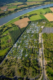 Aerial view, Caravan Center Campingplatz am Messeparkplatz im Stadtteil Stockum in Düsseldorf,
