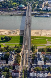 Aerial view, Oberkasseler Brücke over the river Rhine and Tonhalle in the district Altstadt in