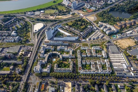 Aerial view, Vodafone Campus and Prinzenpark in the district Heerdt in Düsseldorf, Rhineland, North