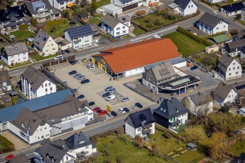 Aerial view, Netto supermarket, Eselskamp, Action SchnäppchenMarkt, Altenbürener Straße, Brilon,