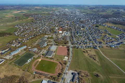 Aerial view, local view, sports field Carl-Diem-Weg, SV 1920 Brilon e.V., stadium Zur Jakobuslinde,
