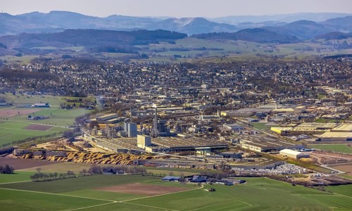 Aerial view, Egger Holzwerkstoffe Brilon and local view, Brilon, Sauerland, North Rhine-Westphalia,