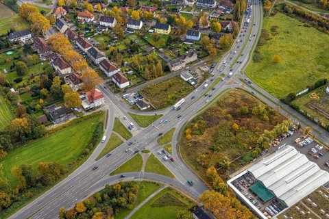 Aerial view, intersection Horster Straße and Brauckstraße with the toom DIY store in the district