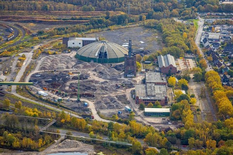 Aerial view, Prosper II colliery and round raw coal mixing hall and Malakow tower in the