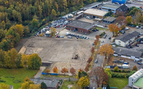 Aerial view, brownfield site at Batenbrockstraße next to Automobile Youssef Ankauf & Verkauf in the