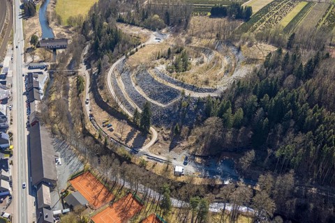 Aerial photo, slate mine Nuttlar, visitor mine slate mine Nuttlar, slag heap former Ostwig mine,