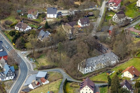 Aerial view, residential area Enderbach, town centre Saßmannshausen, Bad Laasphe, Siegerland, North