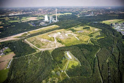 Aerial view, Großes Holz spoil tip with Adener Höhe and Bergkamen mine in Weddinghofen, Bergkamen,