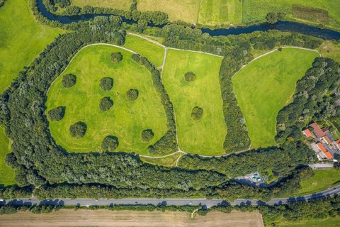 Aerial view, Former landfill site at the river Lippe and wooded area at Westenhellweg in Rünthe,