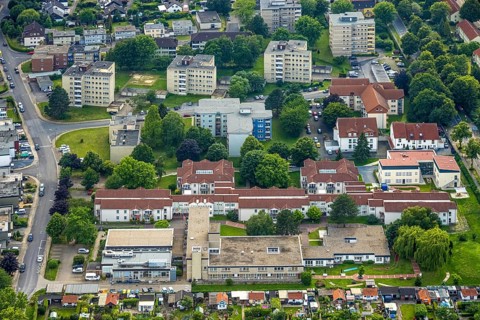 Aerial view of the AWO retirement home Hermann-Görlitz-Seniorenzentrum, Bergkamen, Ruhr area, North