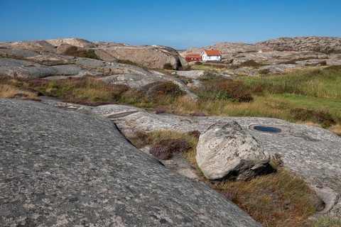 Houses on the coast, Bohus Granit, Ramsvik, Ramsviklandet nature reserve, archipelago, Bohuslän,