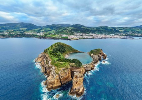 Vila Franca Islet, Vila Franca Do Campo Town and Atlantic Ocean. Azores, Sao Miguel Island.
