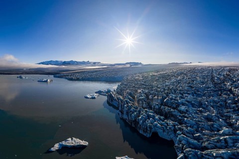 Glacier and mountains of the Vatnajökull glacier, Vatnajökull National Park, South Iceland, Iceland