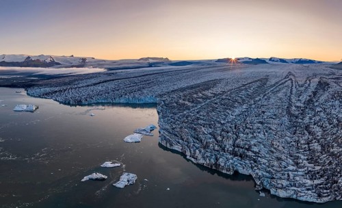 Glacier tongue of the Vatnajökull glacier, Vatnajökull National Park, South Iceland, Iceland