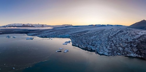 Glacier tongue of the Vatnajökull glacier, Vatnajökull National Park, South Iceland, Iceland