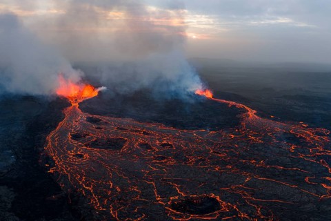 Volcanic eruption, Sundhnúkur crater chain, near Grindavik, Reykjanes Peninsula, Southwest Iceland,