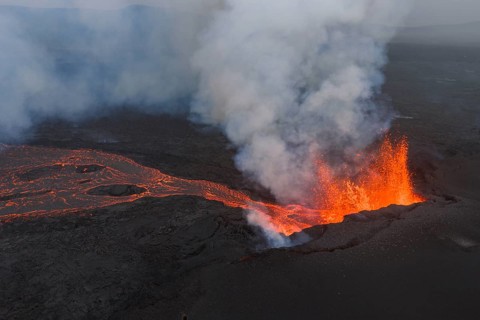 Volcanic eruption, Sundhnúkur crater chain, near Grindavik, Reykjanes Peninsula, Southwest Iceland,
