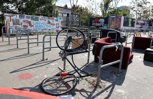 Littered parking space for bicycles at Warschauer Brücke, Berlin, 02/10/2025, Berlin, Berlin,