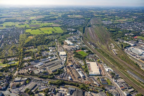 Aerial view, Hamm marshalling yard, Östingstraße industrial estate and Lohauserholz district,