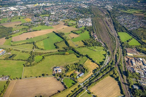 Aerial view, Hamm marshalling yard, commercial area Schieferstraße and view to the harbour